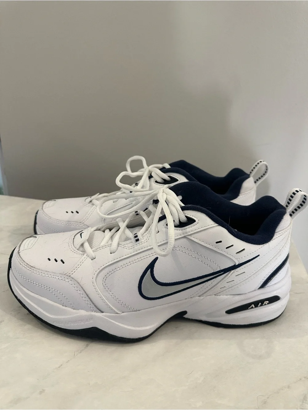 Nike Air Monarch IV Training Shoes – Size 10 Men's